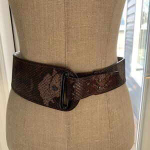Olsen Europe Snakeskin Statement Cinch Waist Wide Belt Women's 4 Brown Leather